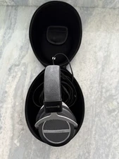 Beyerdynamic Amiron Home Tesla Headphones 250 Ohm Hi-Res Audio Wired Over-Ear 