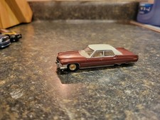 Greenlight Rocky 73 Cadillac Sedan Deville 1:64 Frame Swap Lowrider Mint 