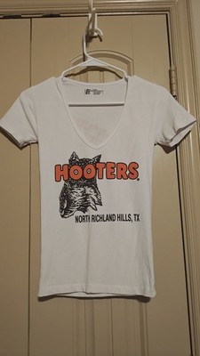 Authentic Hooters White V-Neck Tee with Orange Logo and Owl Graphic Sz S Texas