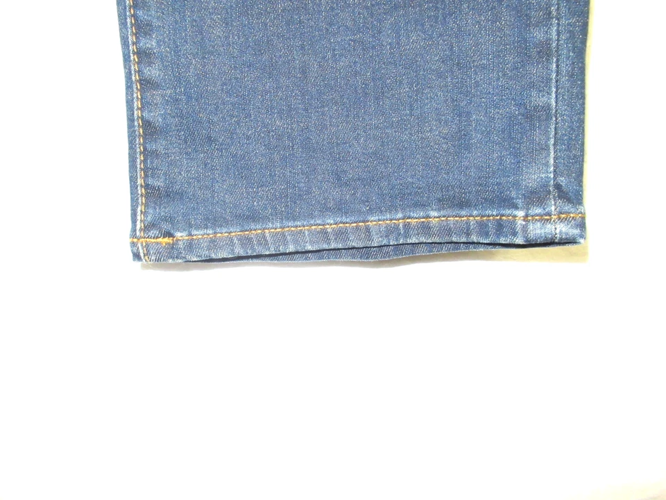 Jeans True Religion Youth unissex tamanho 14 perna reta lavagem escura desgastada - Imagem 3 de 4