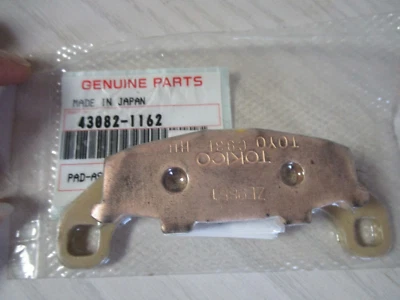 EB. Bremsbeläge vorne Kawasaki GPZ 500 43082-1162 - Bild 1 von 4