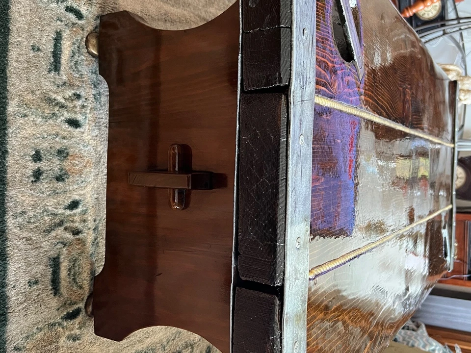 二战自由船舱盖咖啡桌 — 第 2/4 张图片