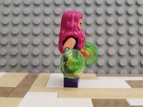 LEGO Starfire Minifigure - 76035 DC Batman Superheroes - Jokerland ***NEW***