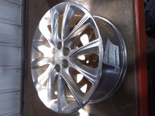 Wheel Aluminum 20x8 12 Spoke Opt Sq7 Fits 18-21 Enclave 2172133