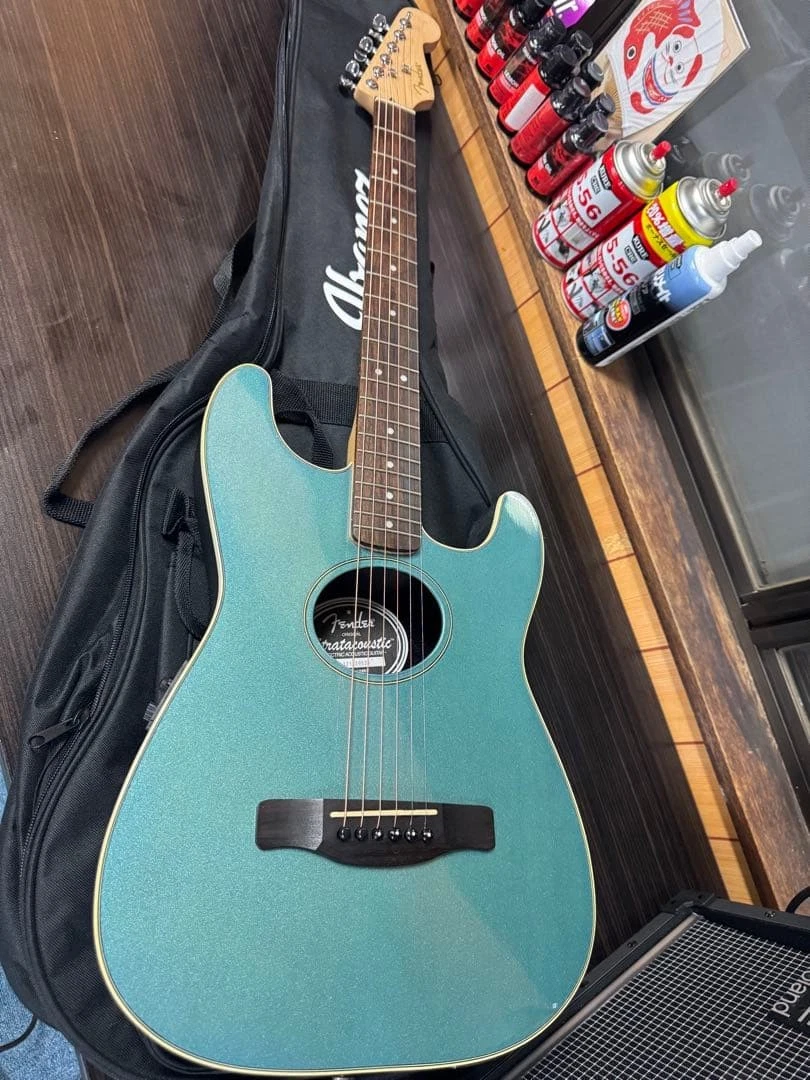 Preços baixos em Fender stratacoustic | eBay
