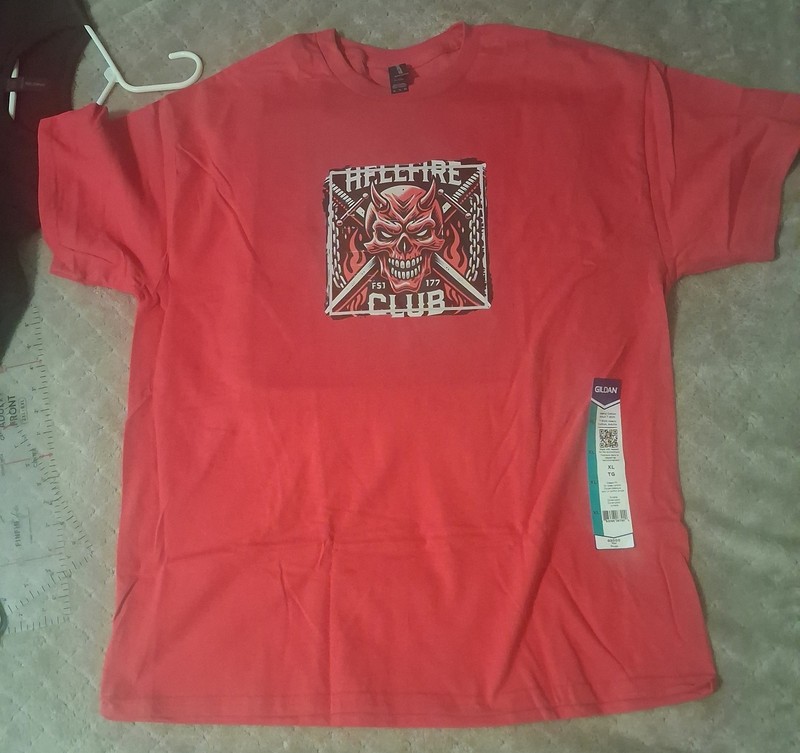 Stranger Things Hellfire Club Logo Adult XL Red T-Shirt NEW