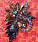 New ListingJuliana Brooch and Earrings Set Vintage Costume Jewelry Blue Rhinestone