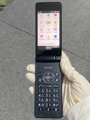 SHARP SH-02L AQUOS KEITAI  JAPAN Black Unlocked android Flip phone Good Tested