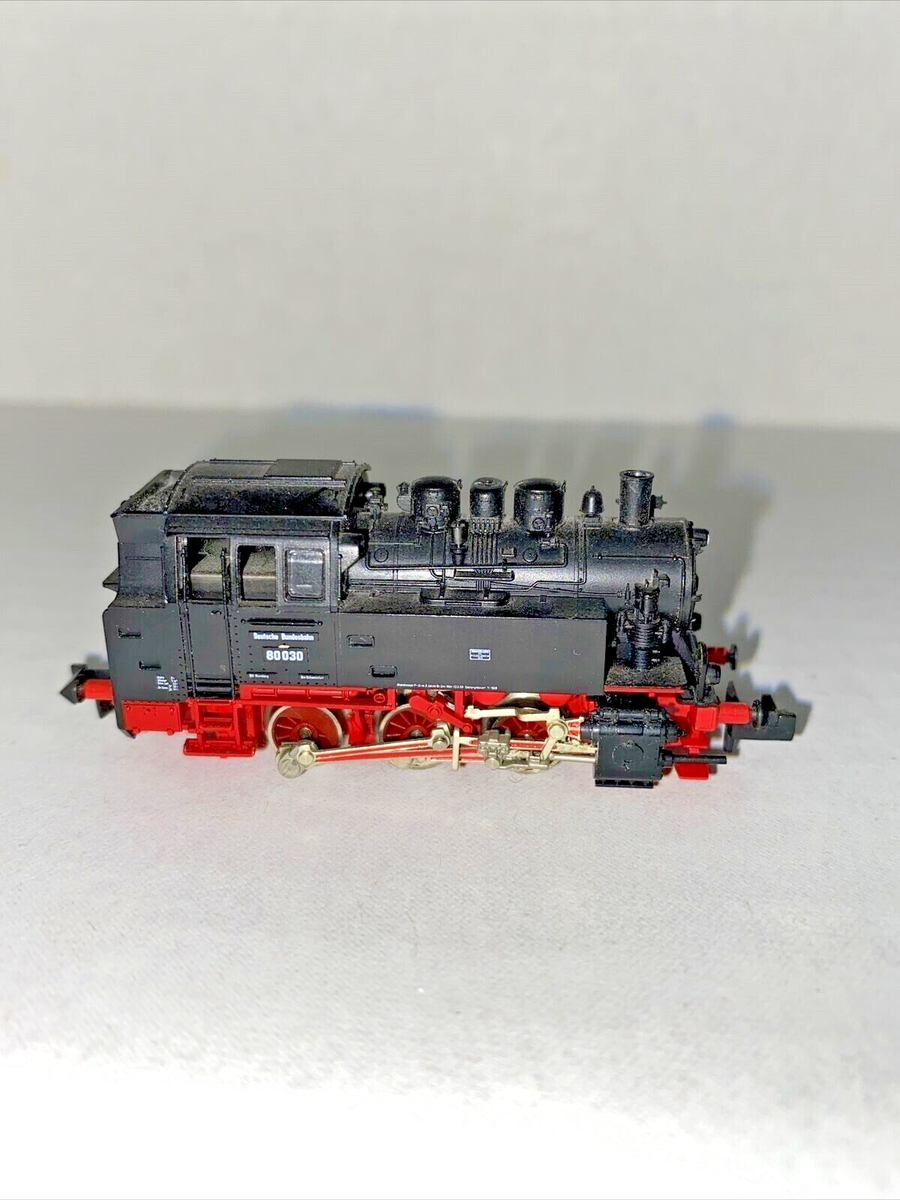 FLEISCHMANN PICCOLO Échelle N - Locomotive 230 SNCF Avec Tender Motorisé - Occasion