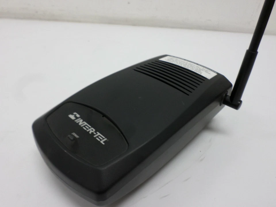 Inter-Tel INT3000 Digital Cordless Phone Base Station  - Image 2 of 4