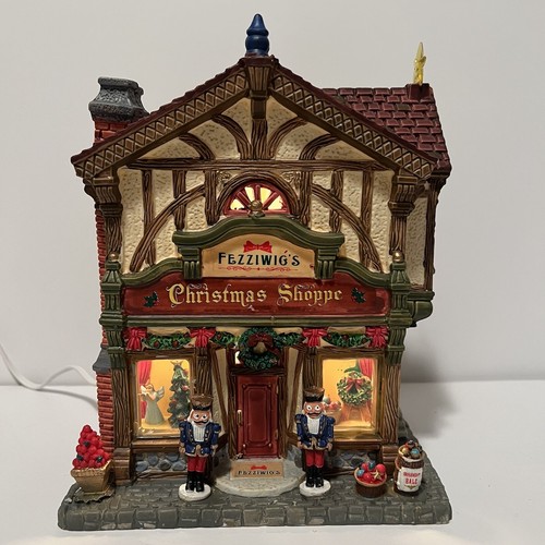 Lemax Fezziwig’s Christmas Shoppe Signature Collection Christmas 2004 - Picture 2 of 9