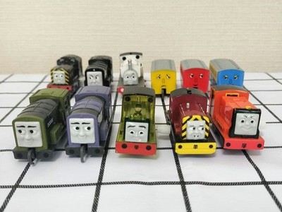 8 Capsule Plarail Thomas Bulk Sale