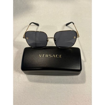 Brand New Versace Sunglasses VE 2246 D 100287 Gold Dark Grey