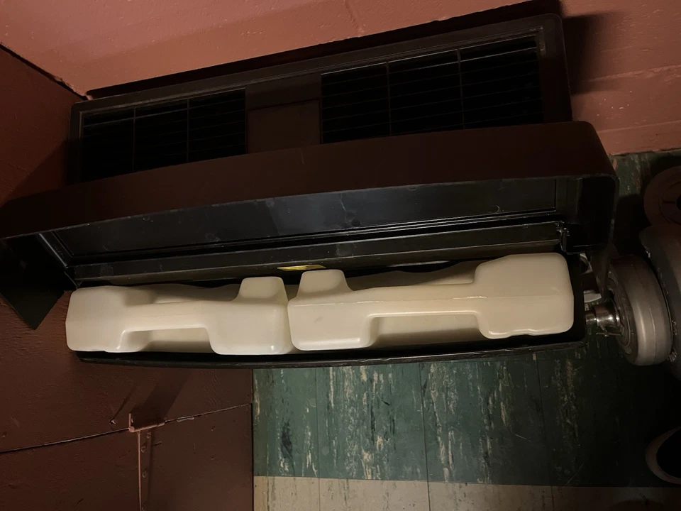 Humidificador grande tanque de agua portátil de 2 galones humidificador ultrasónico de niebla fría Foto 3 de 4