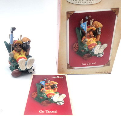 HALLMARK KEEPSAKE 2004 GO TEAMS MOOSE FANDOM ORNAMENT