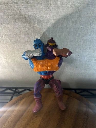 Vintage Two Bad Mattel 1984 He Man Masters Of The Universe MOTU With Shield