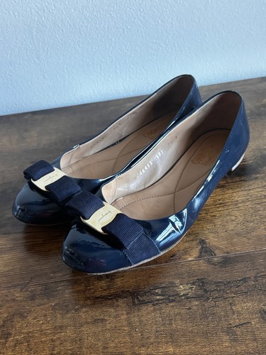 Salvatore Ferragamo Oxford Blue Navy Patent Varina Bow Flats Shoes 7.5 B - 第 3/14 張圖片