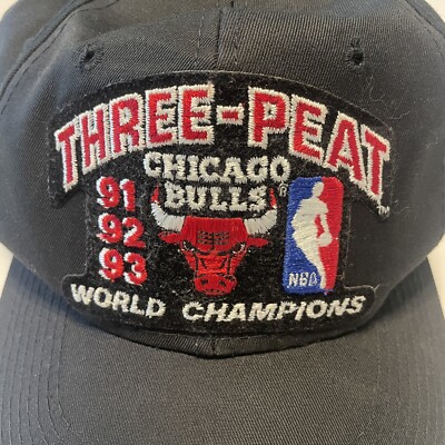 Vintage Chicago Bulls Three Peat 91 92 93 Championship  display picture 1
