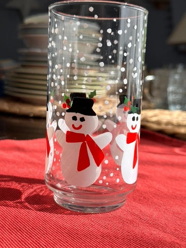 Vintage Libbey Drinking Glass, Snowman & Snowflakes 1 glass