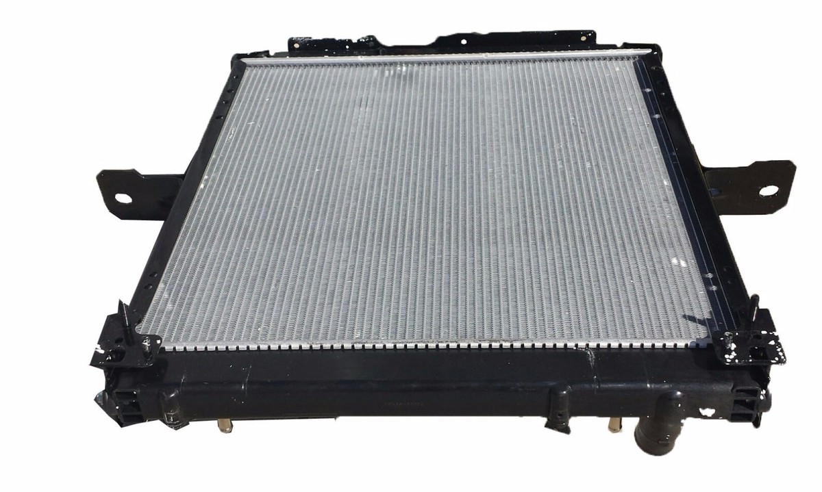 ISUZU FIT RADIATOR ASSEMBLY 8981368894 2011+ NPRHD, NQR, NRR