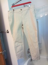 NWOT women's casual pants Old Navy Skinny Size 16 beige color