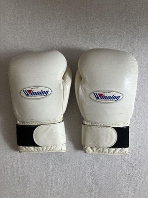 Winning ボクシンググローブ 12oz ホワイト モデル：MS-400B Winning MS-400B Boxing Gloves 12oz White Tape Style Japan