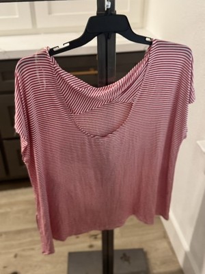 Rae Mode Women's 3XL Red & White Short Sleeve, Round neck, keyhole back  NWT