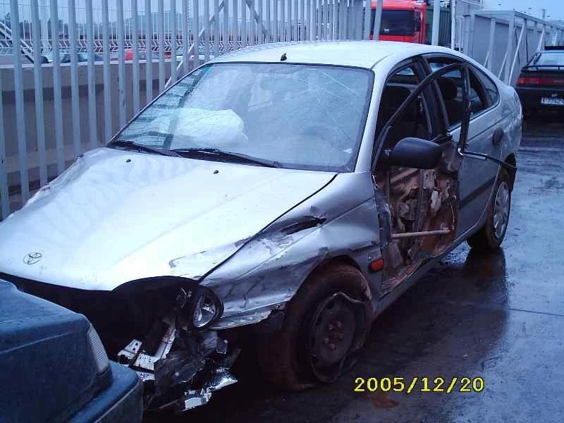 VOLANT MOTEUR / 3568781 POUR TOYOTA AVENSIS BERLINA T 22 2.0 TD TERRA 5-PTAS. - Image 3 of 4