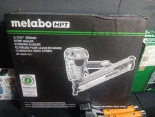 Metabo HPT 3-1/2" Strip Nailer Model NR90AE(S1)