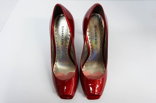 Gianni Bini Cherry Red Open Toe Stiletto Heels Peep Toe  SIZE 8.5M - Picture 10 of 14