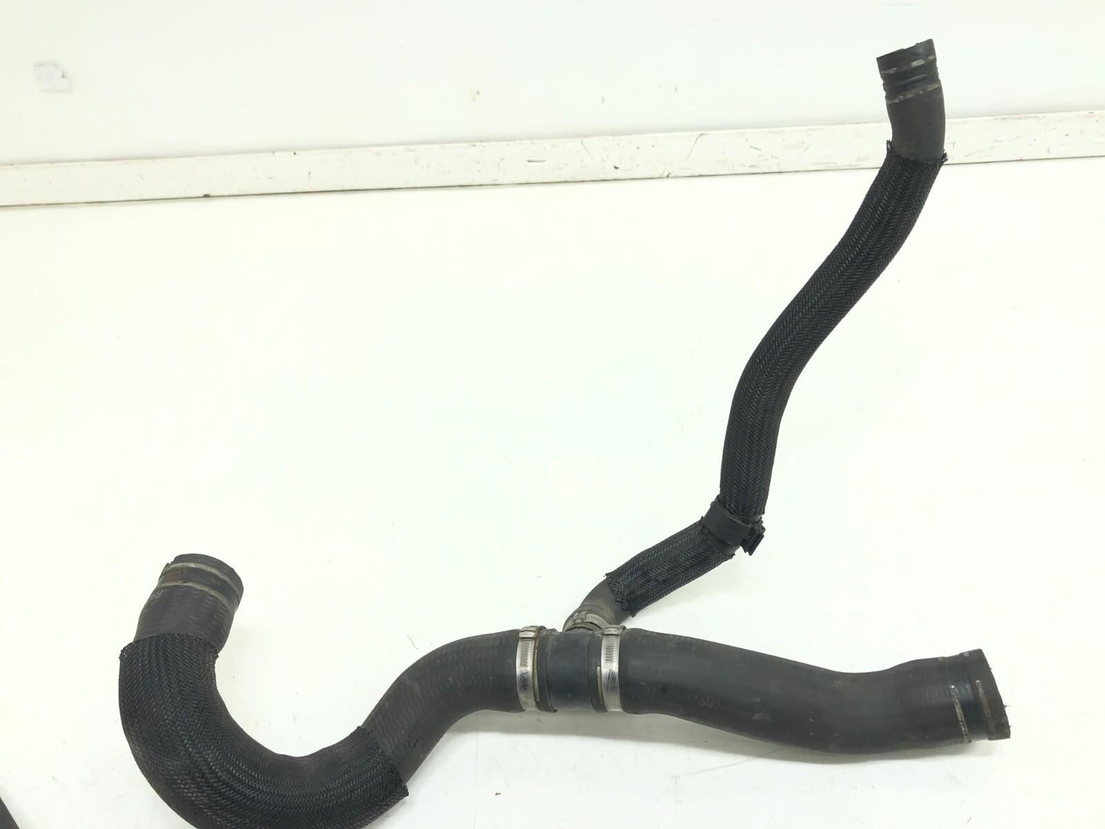 2014-2019 MASERATI GHIBLI 3.0L V6 ENGINE COOLANT TUBE LINE OEM.