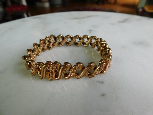 Sweet Antique Vintage Rosy Detailed Expandable Bracelet marked Patented - Picture 2 of 7