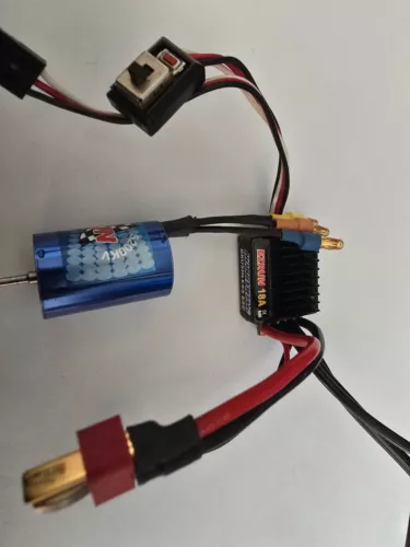 Hobbywing EZRun 18A Sensorless Brushless ESC/Motor Combo (18.0T/5200kV) 