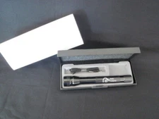 COLLECTIBLE NEW DECAL DUCKS UNLIMITED  FLASHLIGHT WRIST HOLDER CASE BLACK 