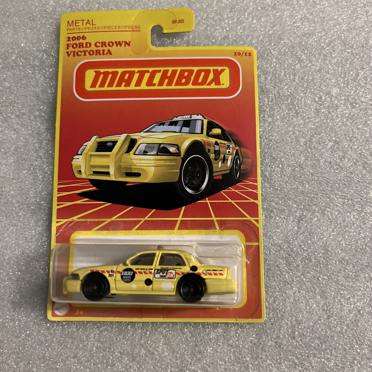 Matchbox Ford Crown Victoria Taxi 2006 gelb 1:64 | Modelle Alles Gute