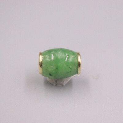 GP Heating Jade Pendant For Women Female Green 路路通 Bead 10mm Pendant Gift