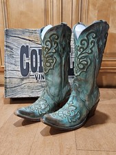 Corral Vintage Women’s Teal Distressed Leather Embroidered Boots - 7.5 M - Box