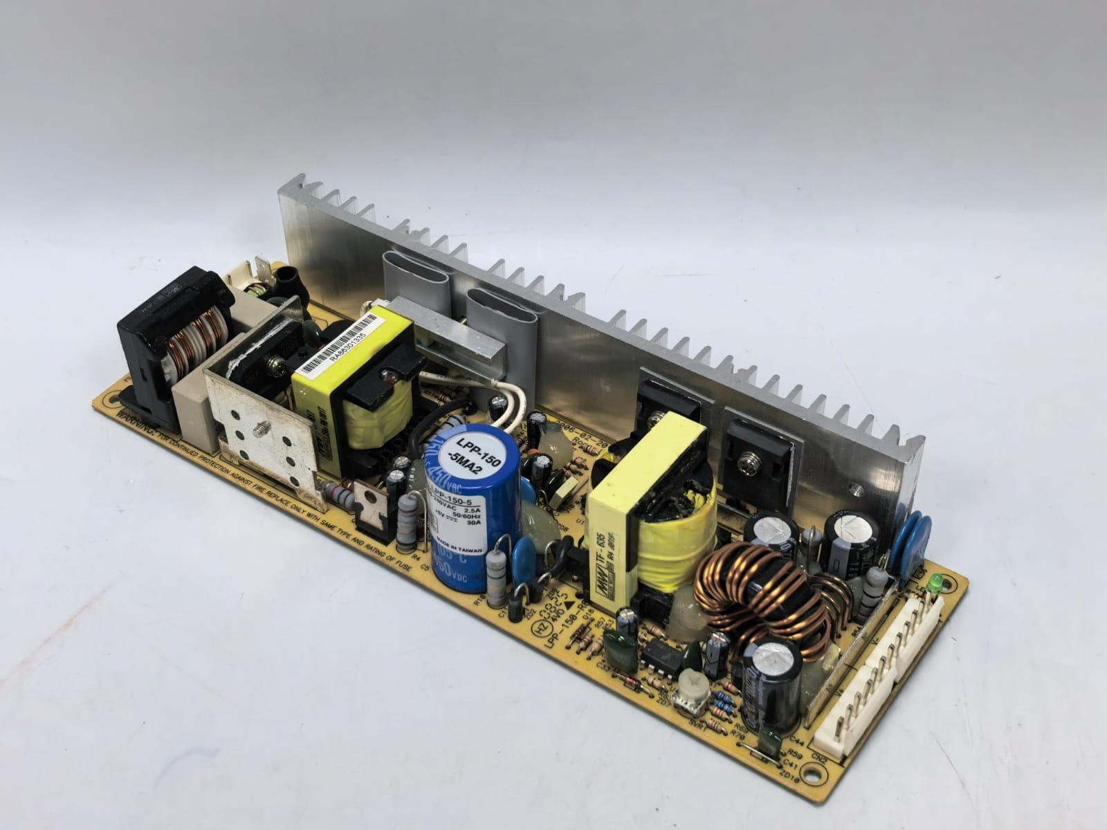 MEAN WELL LPP-150-R8 MEAN WELL LPP-150-R8 POWER SUPPLY 4