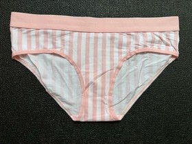5 Pack Victoria&rsquo;s Secret sz M Logo Hipster Hiphugger Panties Bundle Lot Set