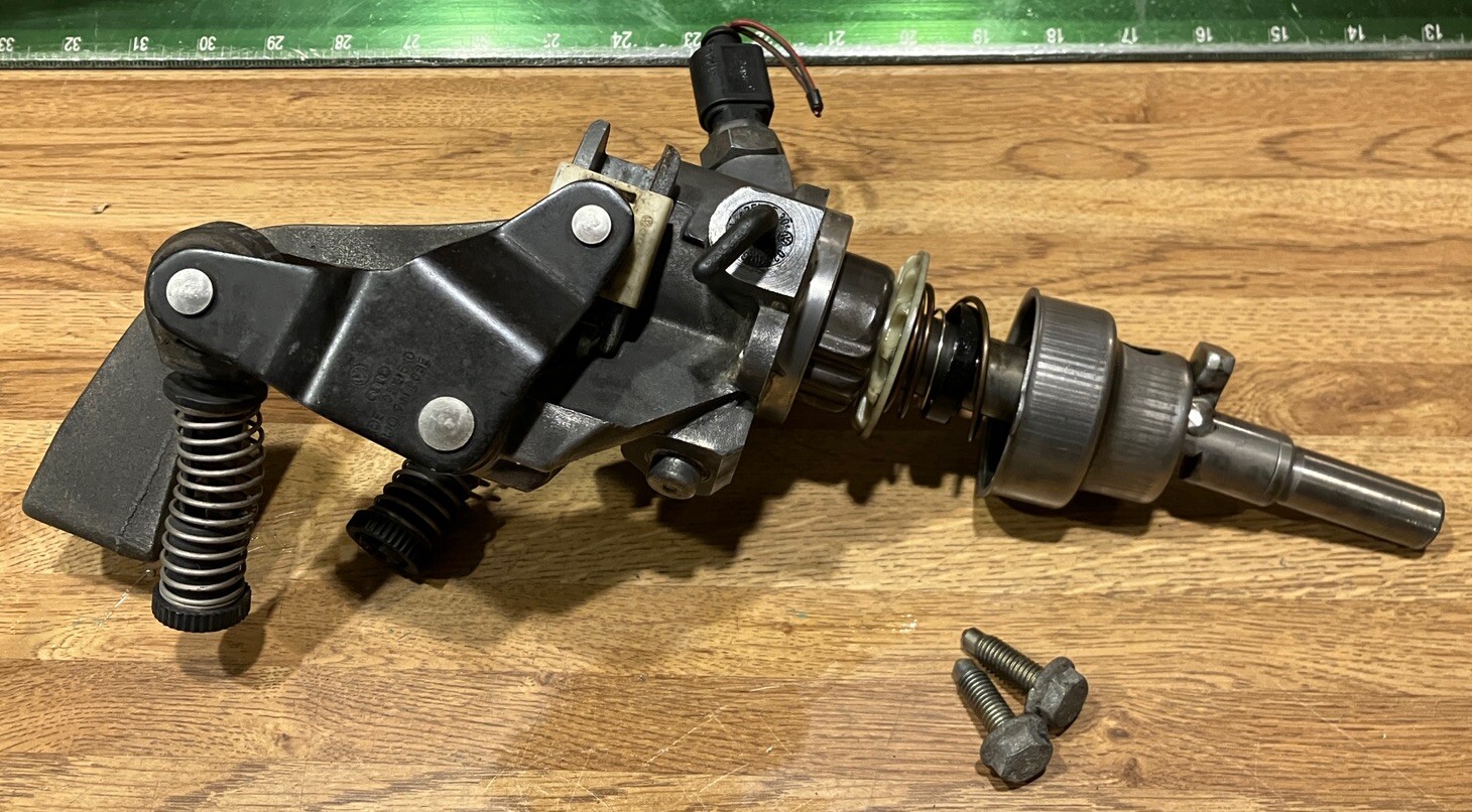 VW Mk4 Volkswagen Jetta Golf 5 Speed Manual 02j Shifter Tower  