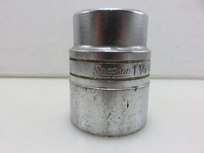 Snap-On LDH-402 3/4'' Dr. 12pt 1-1/4'' Socket Chrome Vintage Made In USA LDH402