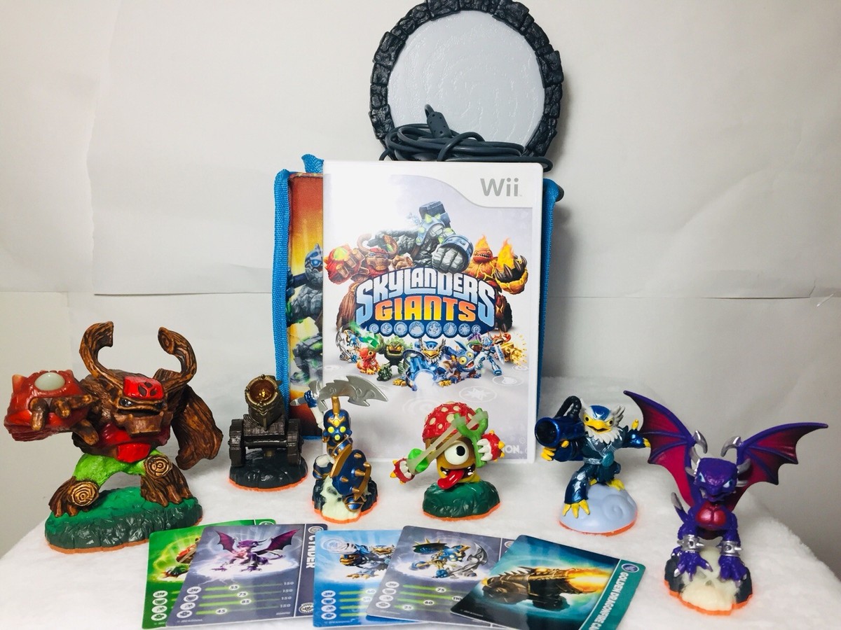 SKYLANDERS GIANTS Set 6 Figures With Carry Case - Portal