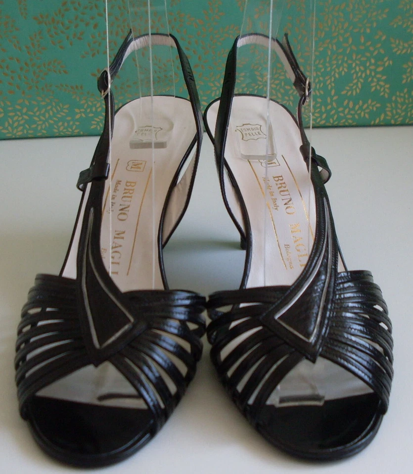 Bruno Magli Italy Designer Classic Ankle Strap Heels Size EU 37 UK 4 US 7 - Image 3 of 4