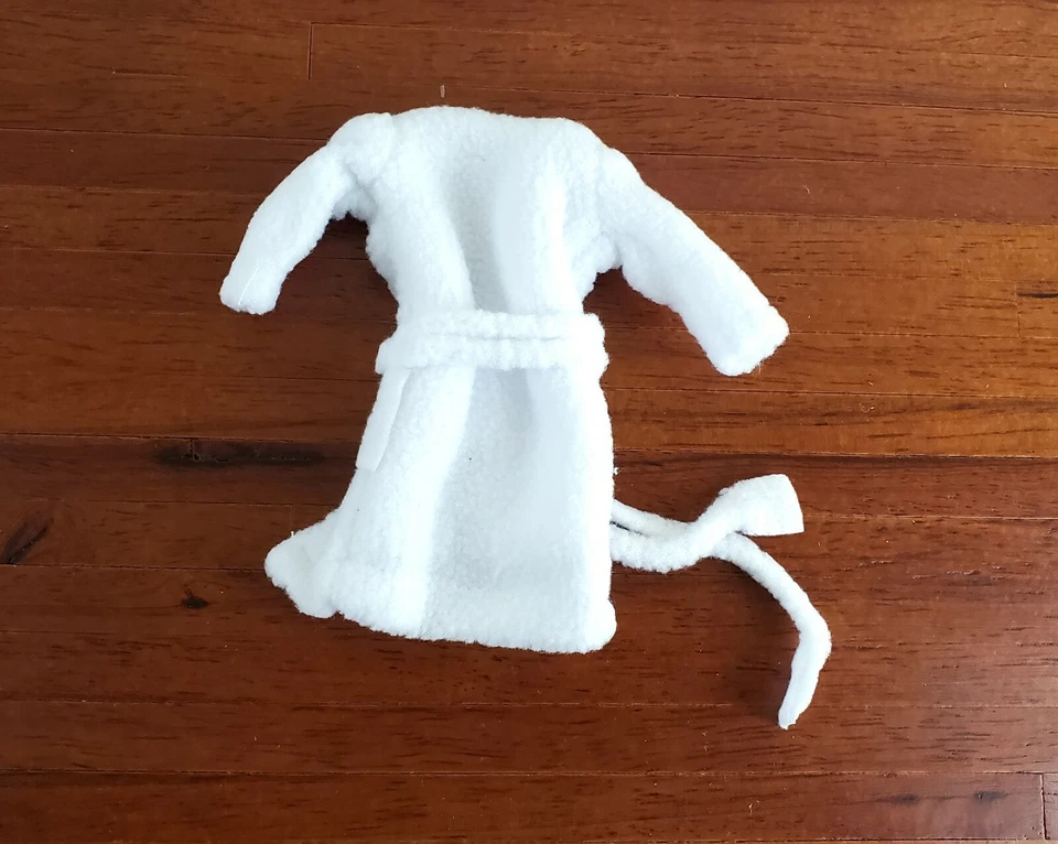 Albornoz miniatura para casa de muñecas con percha blanco esponjoso Reutter ropa escala 1:12 Foto 2 de 3