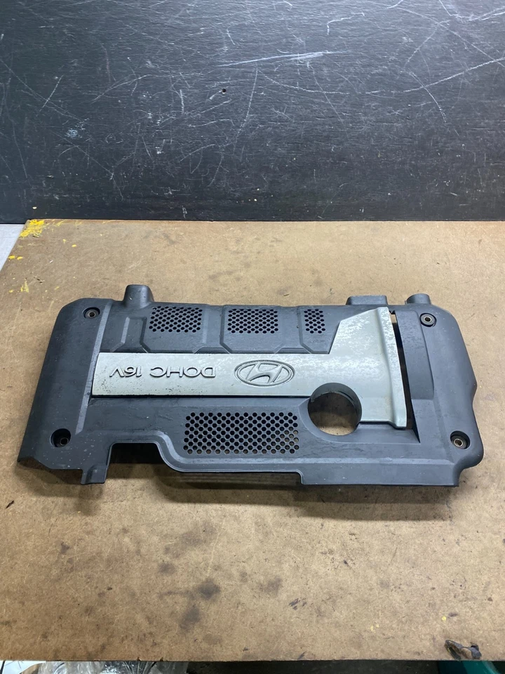 2003 a 2008 Hyundai Elantra 2.0L tampa do motor N0360 PS - Imagem 2 de 4