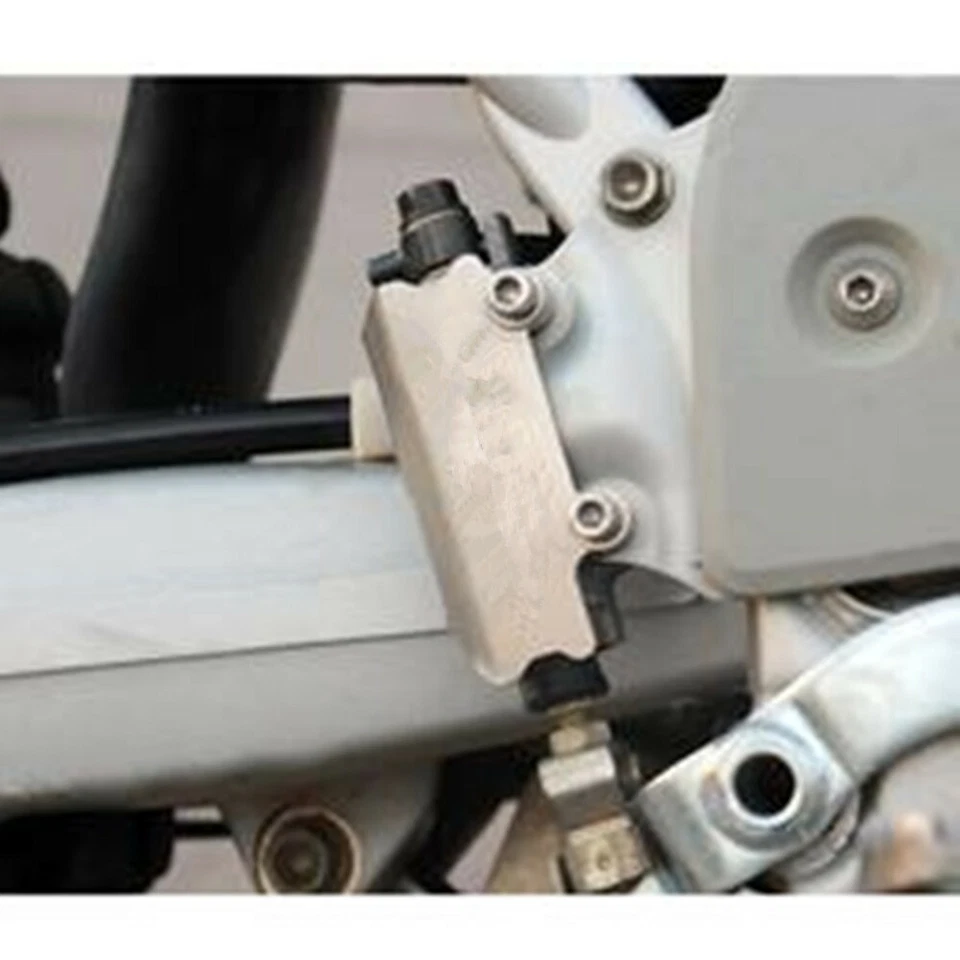 PARA HONDA CRF 250L 2013-2019 FRENO TRASERO MAESTRO CILINDRO PROTECTOR CUBIERTA PROTECTOR  Foto 3 de 4