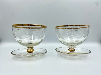 2 Dessertschalen Vintage. Goldrand, geätztes Blumenmuster