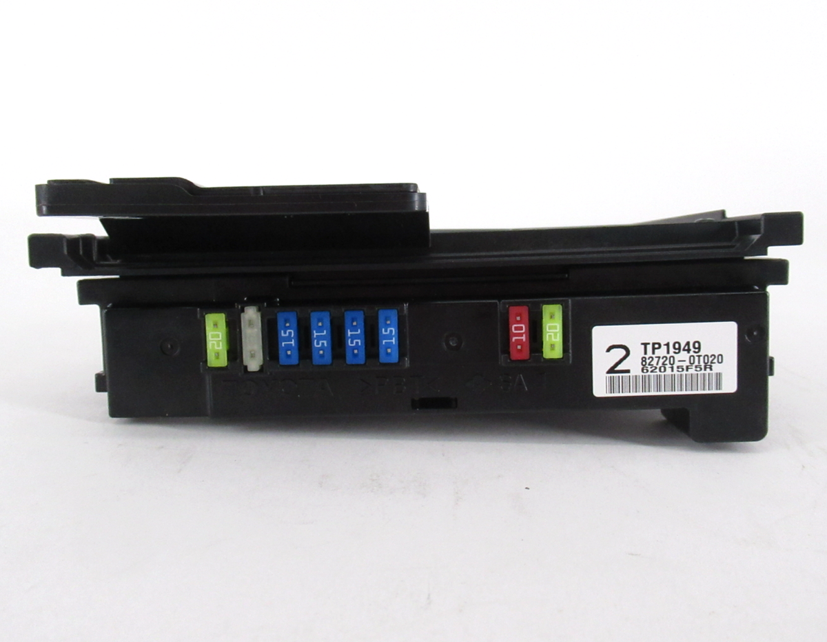 Genuine OEM Toyota 82720-0T020 Fuse Junction Block 2009-2015 Venza