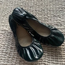 The Storehouse Flats Evergreen Patent Leather Foldable Shoes Size 9