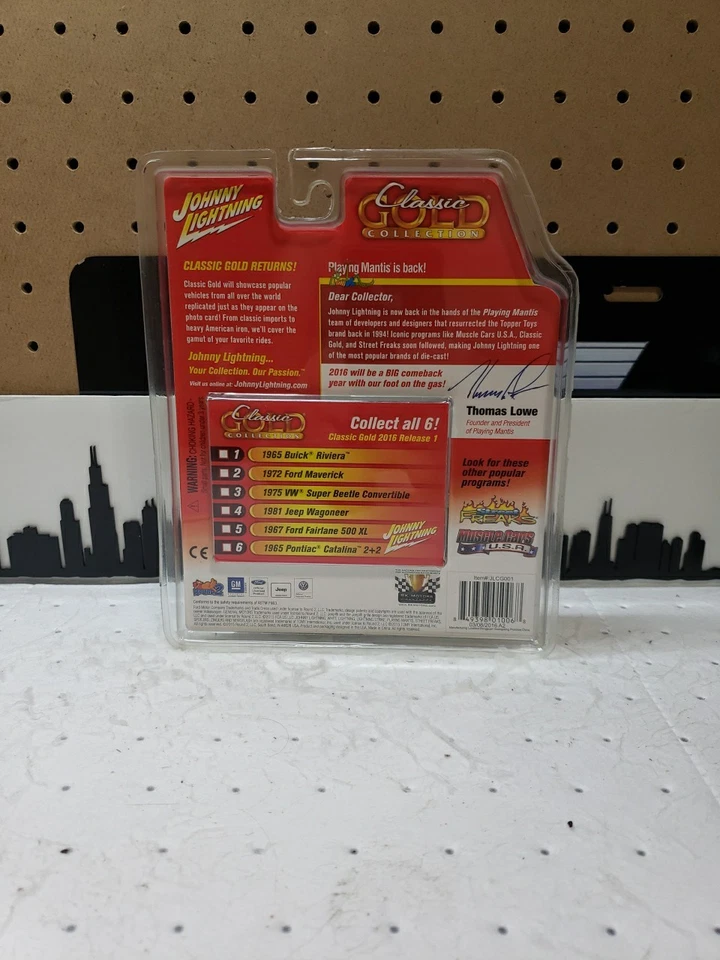 Jeep Wagoneer 1981 Johnny Lightning Classic Gold Collection con adornos de madera Foto 3 de 3